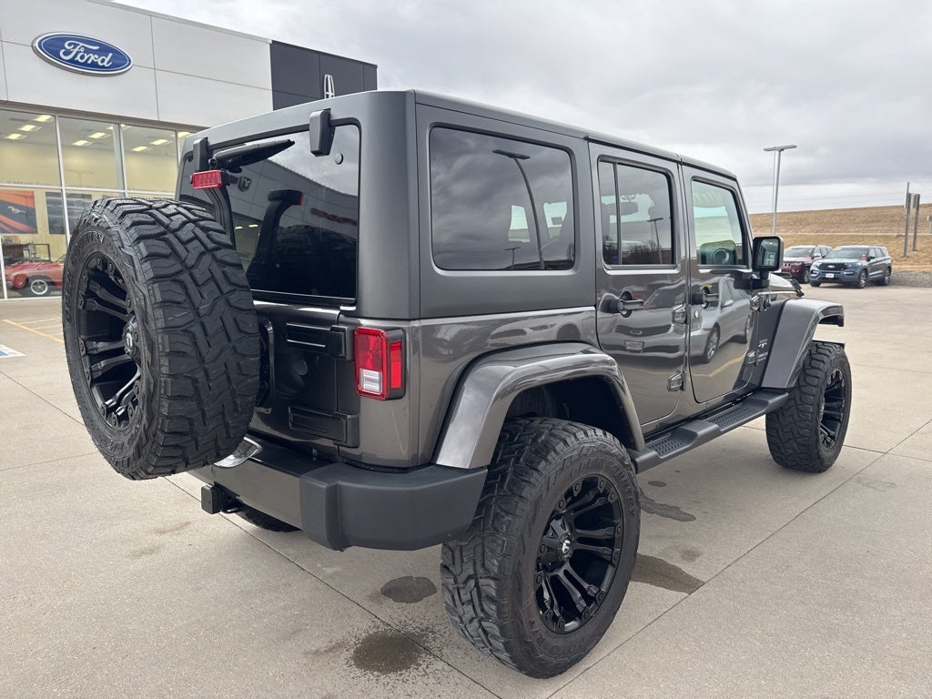 2016 Jeep Wrangler Unlimited Sahara