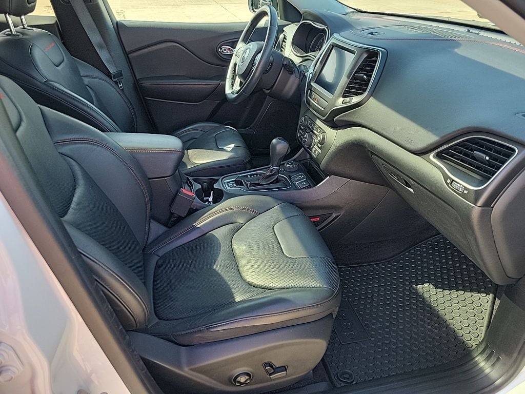 2019 Jeep Cherokee Trailhawk