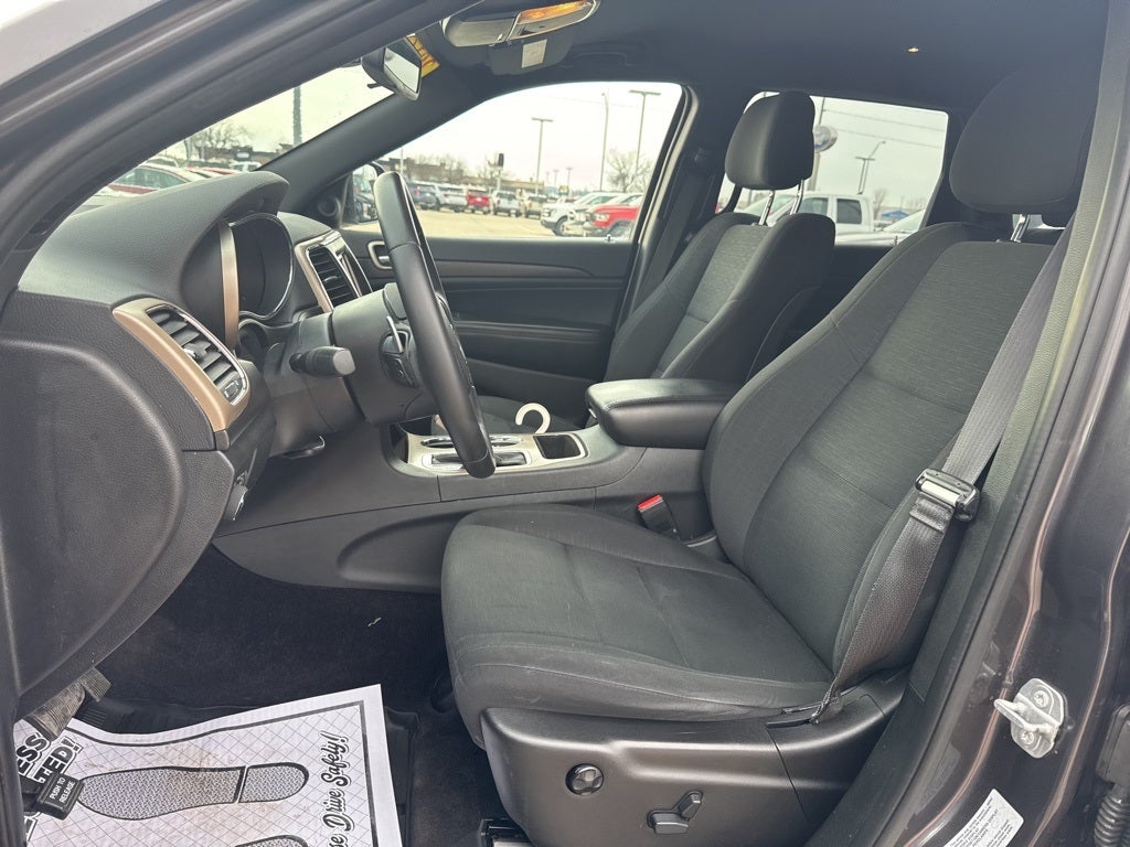 2016 Jeep Grand Cherokee Laredo