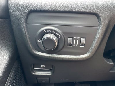 2027 Jeep Grand Cherokee Altitude