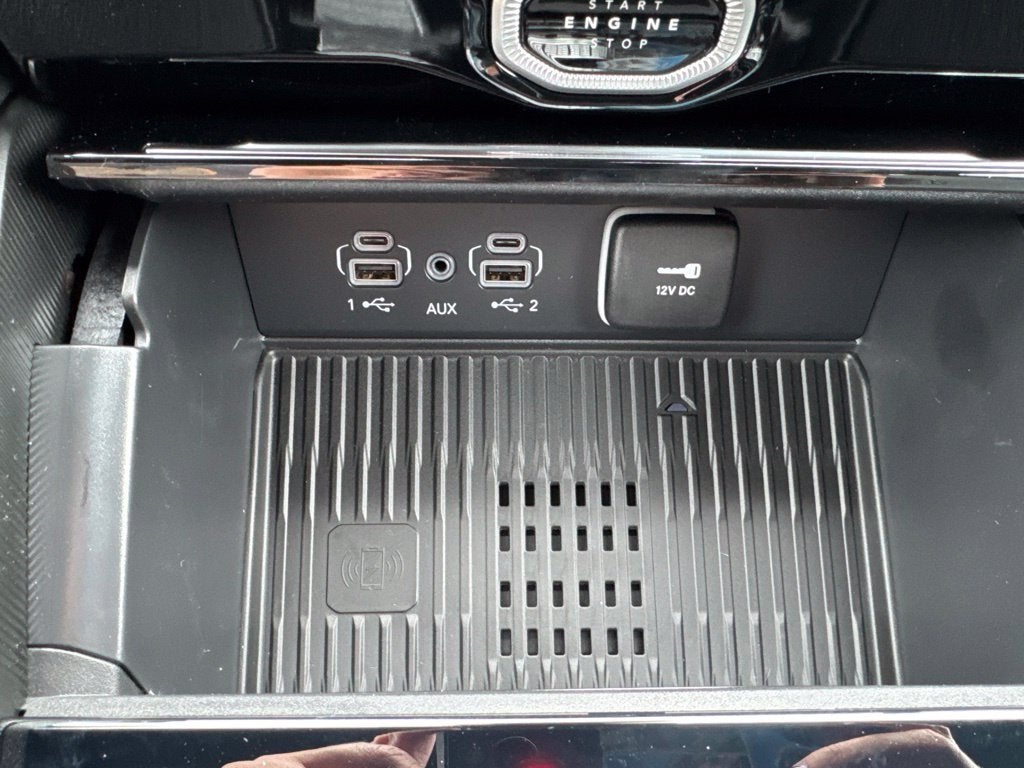 2027 Jeep Grand Cherokee Altitude