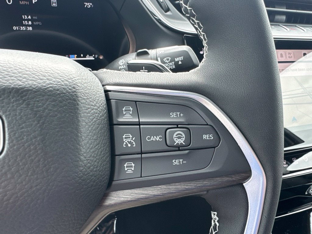 2027 Jeep Grand Cherokee Altitude