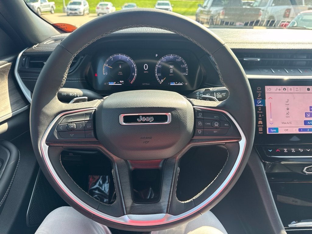 2026 Jeep Grand Cherokee Limited Reserve