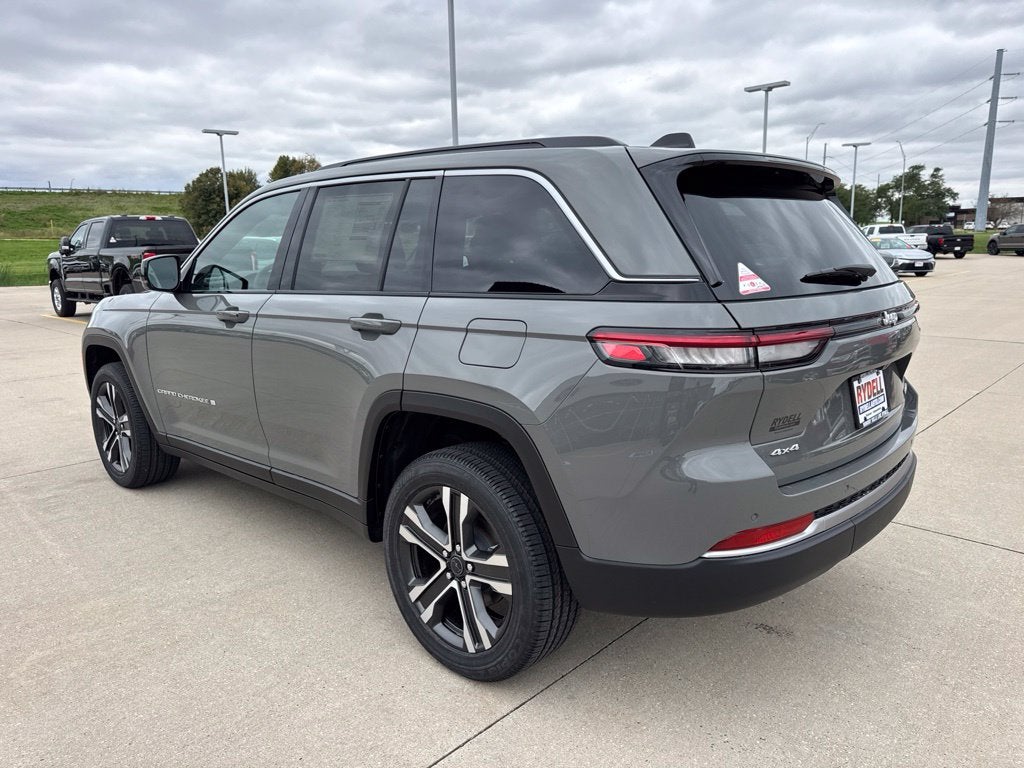 2027 Jeep Grand Cherokee Limited