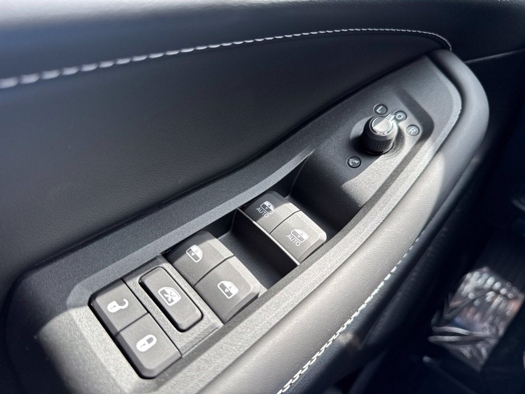 2027 Jeep Grand Cherokee Limited Reserve