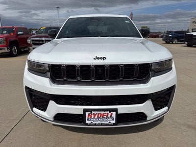 2027 Jeep Grand Cherokee Limited Reserve