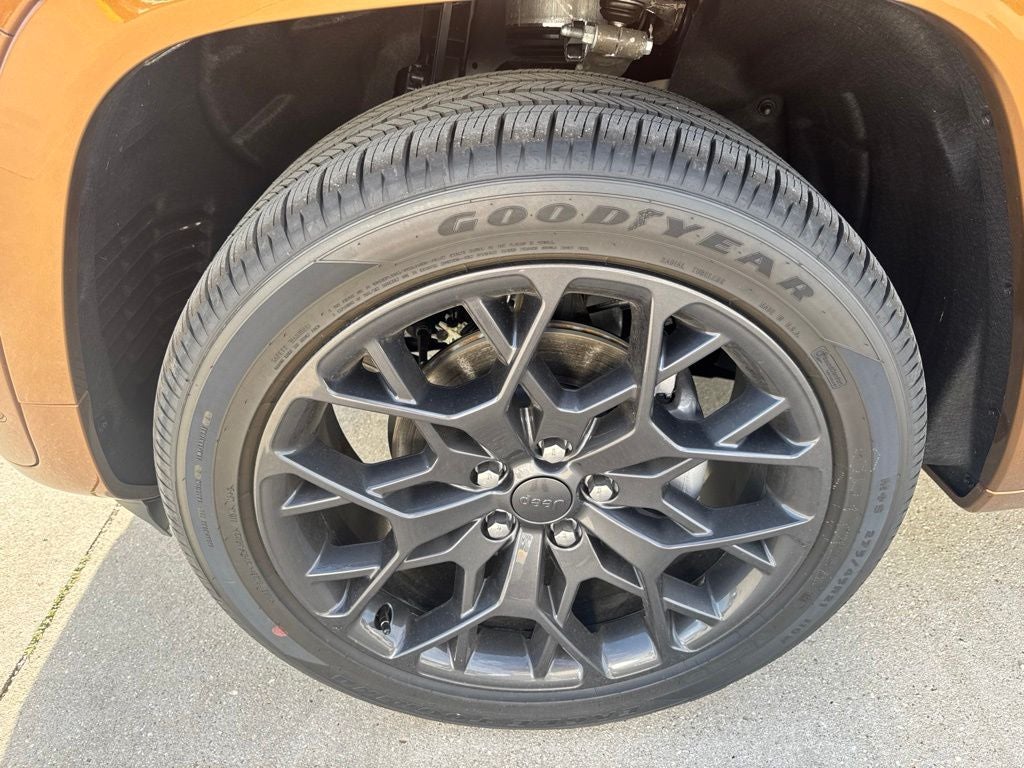 2026 Jeep Grand Cherokee Summit