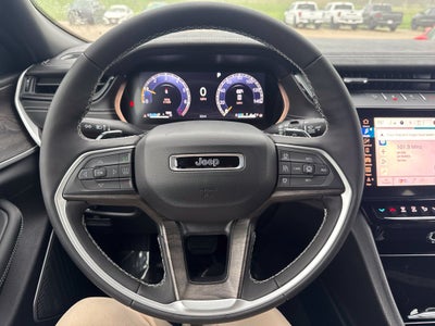 2027 Jeep Grand Cherokee L Limited Reserve