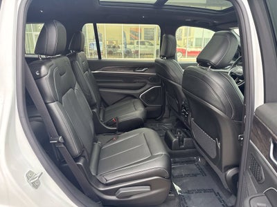 2027 Jeep Grand Cherokee L Limited Reserve