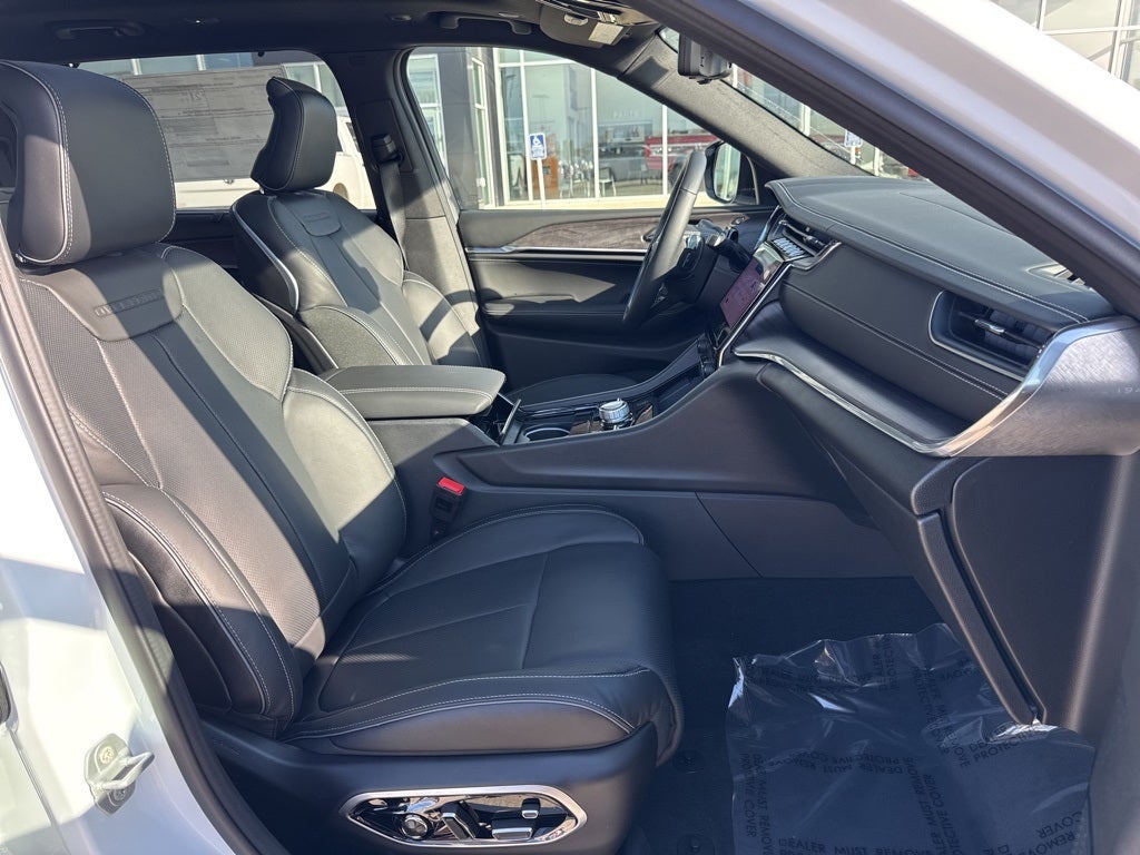 2025 Jeep Grand Cherokee L Overland