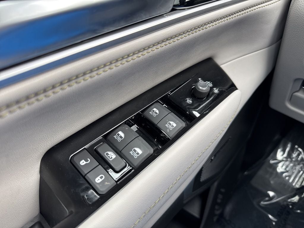 2026 Jeep Grand Wagoneer L Base