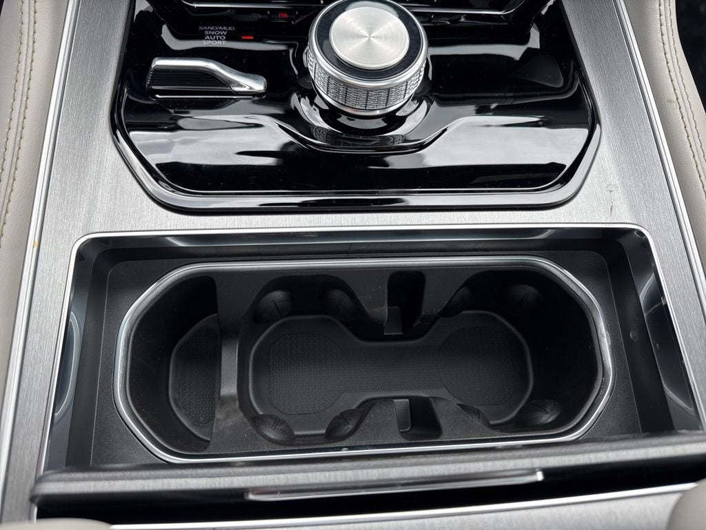 2026 Jeep Grand Wagoneer L Base