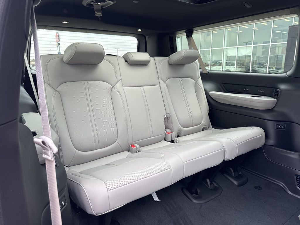 2026 Jeep Grand Wagoneer L Base