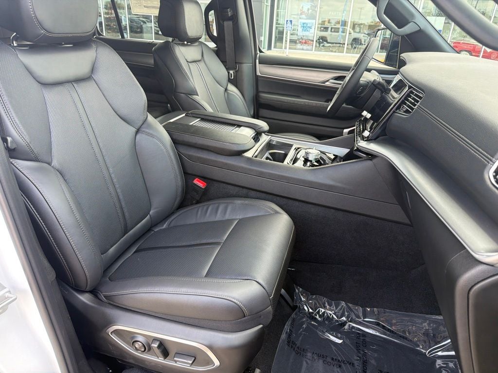 2026 Jeep Grand Wagoneer L Limited Altitude