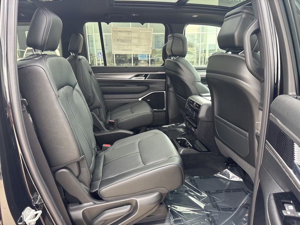 2026 Jeep Grand Wagoneer Limited Reserve