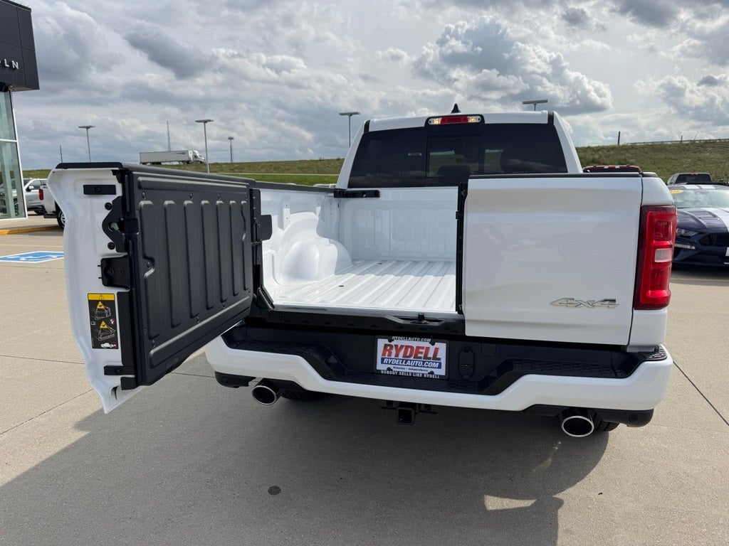 2026 RAM 1500 Big Horn/Lone Star Hemi