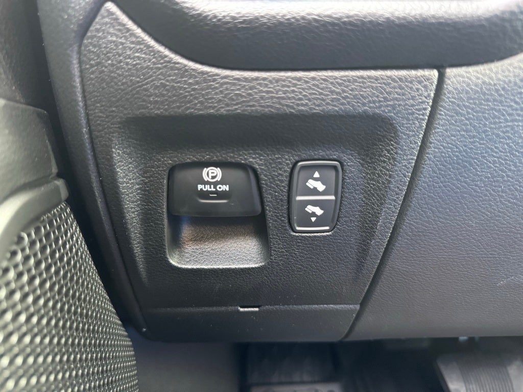 2026 RAM 1500 Big Horn/Lone Star Hemi