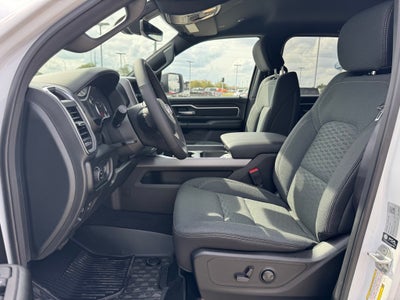 2026 RAM 1500 Big Horn/Lone Star Hemi