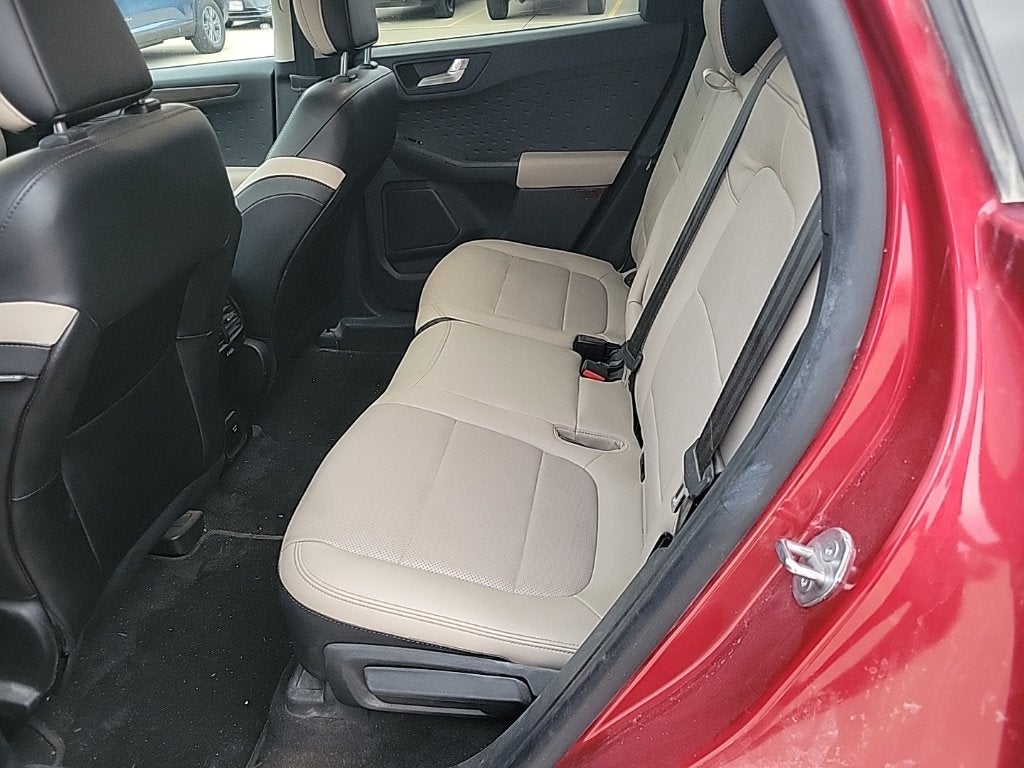 2020 Ford Escape Hybrid Titanium