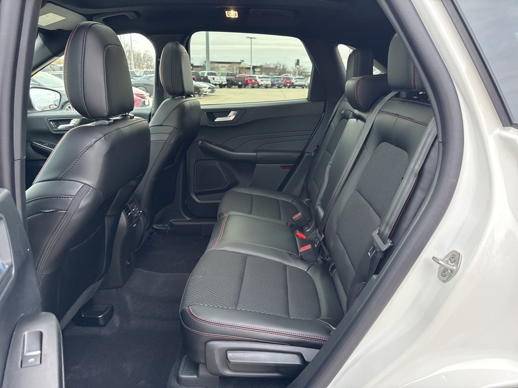 2026 Ford Escape ST-Line Select