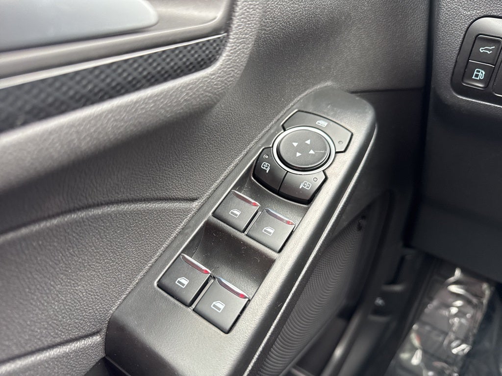 2026 Ford Escape Hybrid ST-Line Select