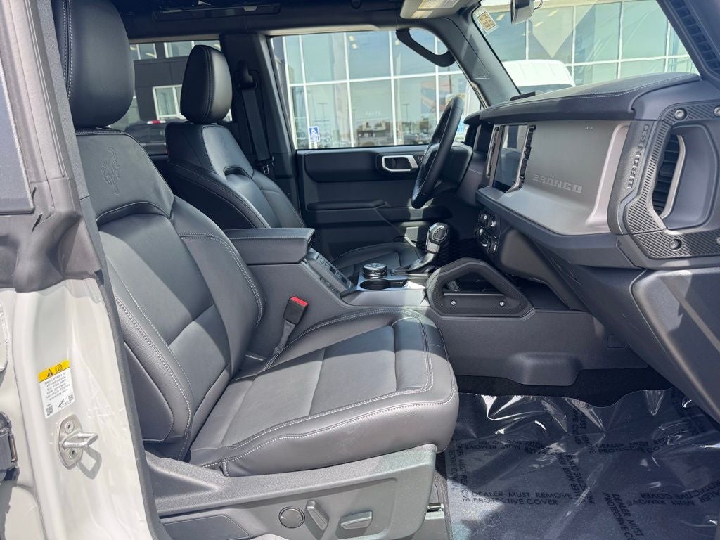 2026 Ford Bronco Outer Banks®