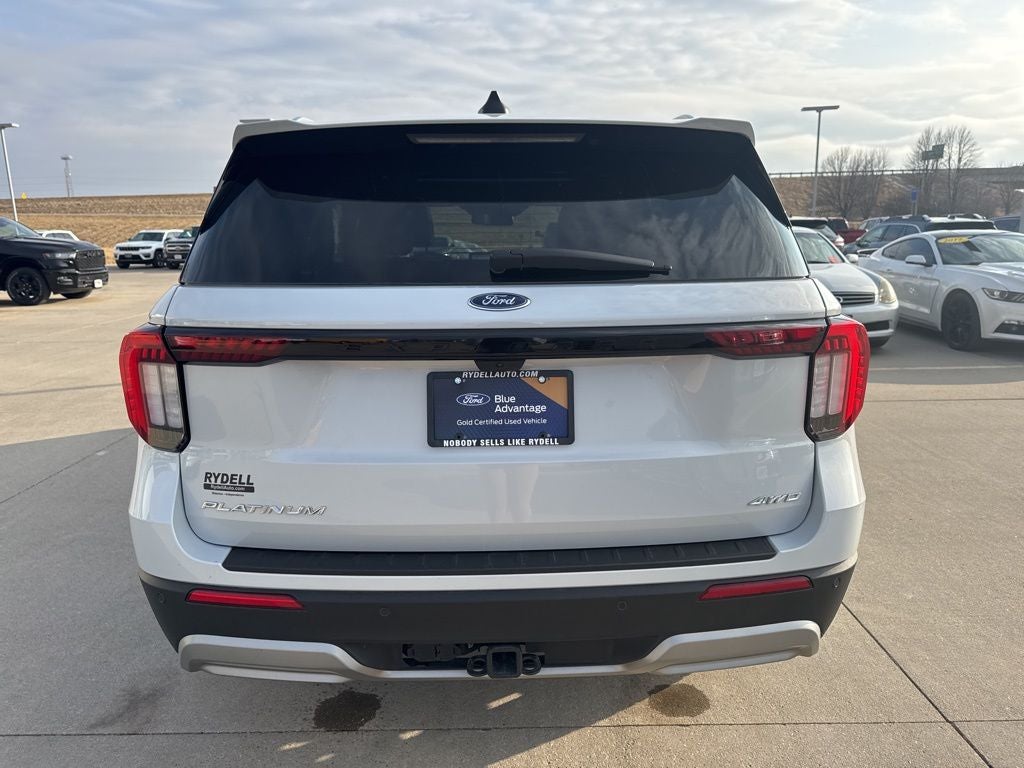2025 Ford Explorer Platinum