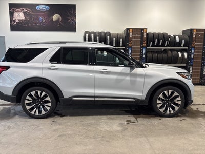 2025 Ford Explorer Platinum