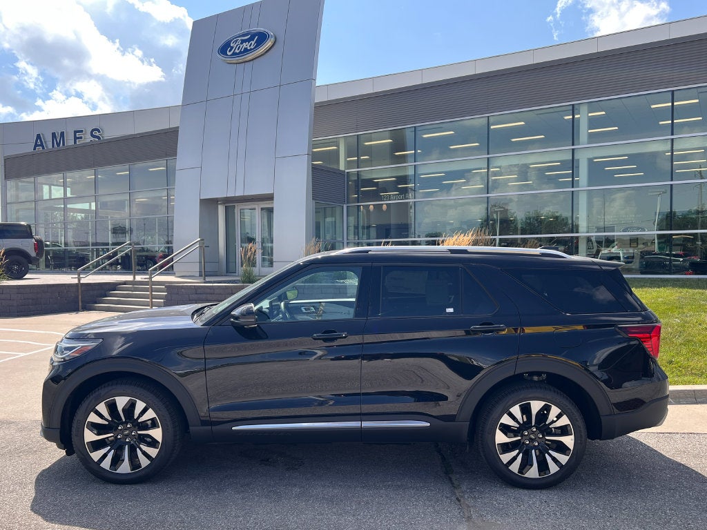 2026 Ford Explorer Platinum™