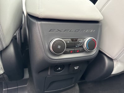 2026 Ford Explorer Platinum™