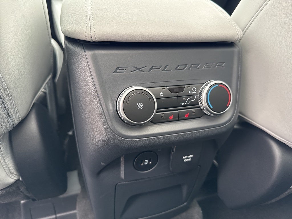 2026 Ford Explorer Platinum™