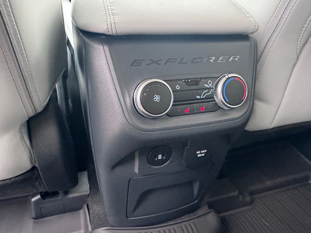 2026 Ford Explorer Platinum™