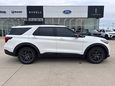 2025 Ford Explorer ST
