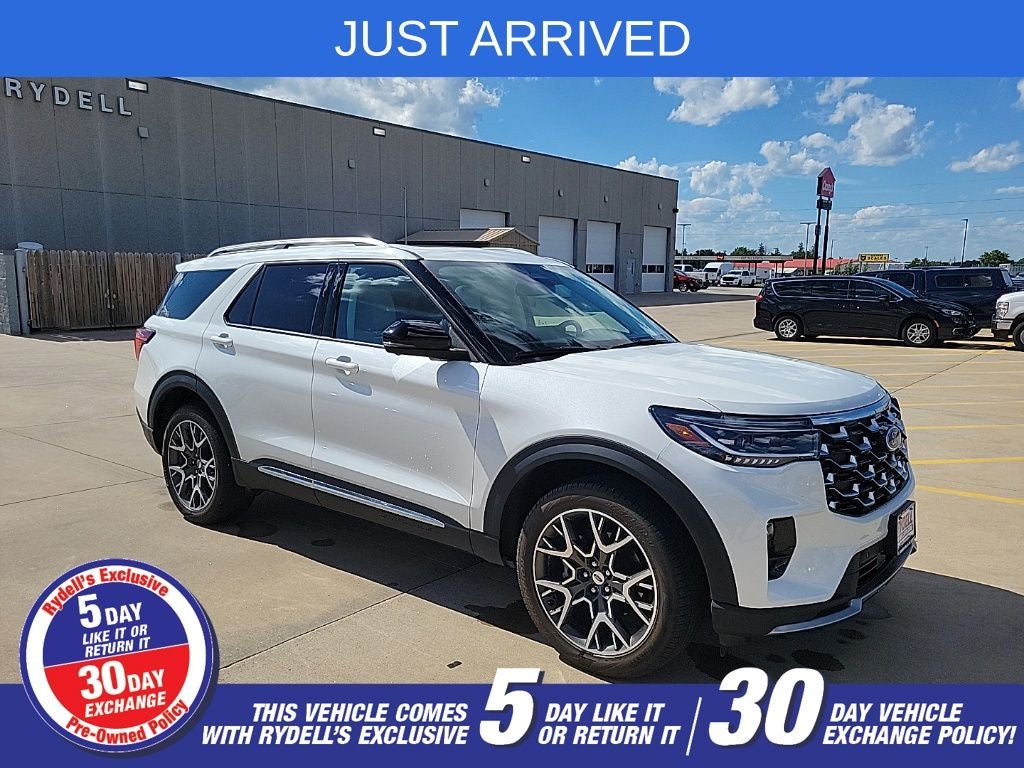 2025 Ford Explorer Platinum