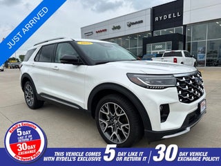 2025 Ford Explorer Platinum