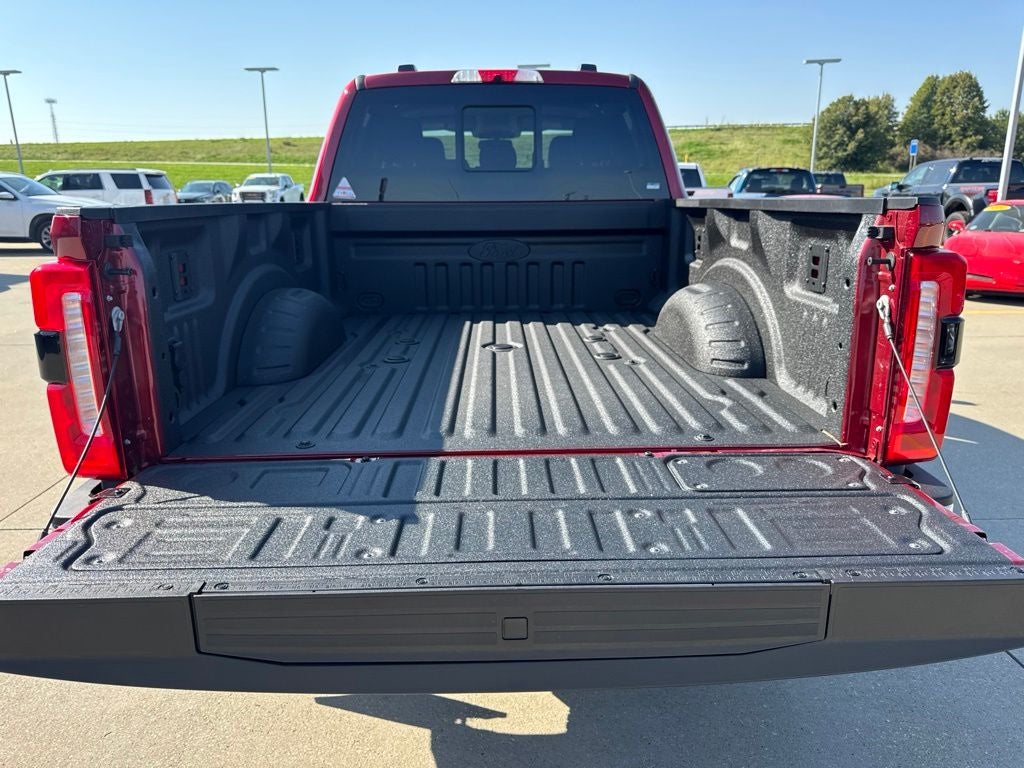 2026 Ford F-350SD F-350® XLT