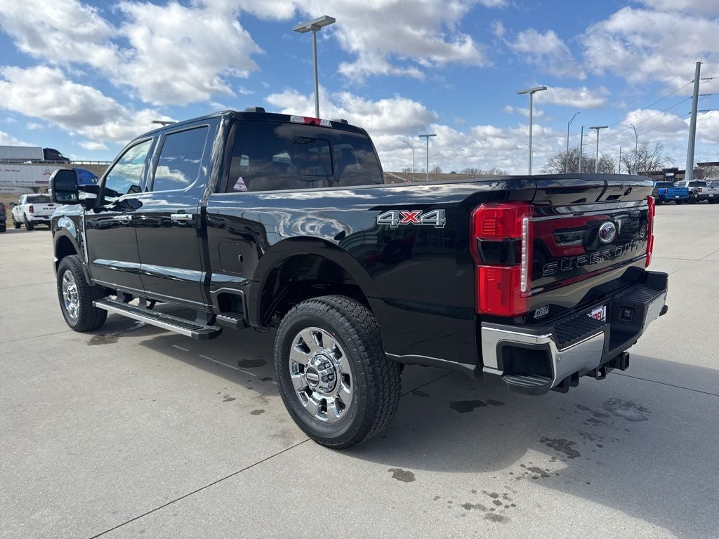 2026 Ford F-350SD F-350® Lariat®