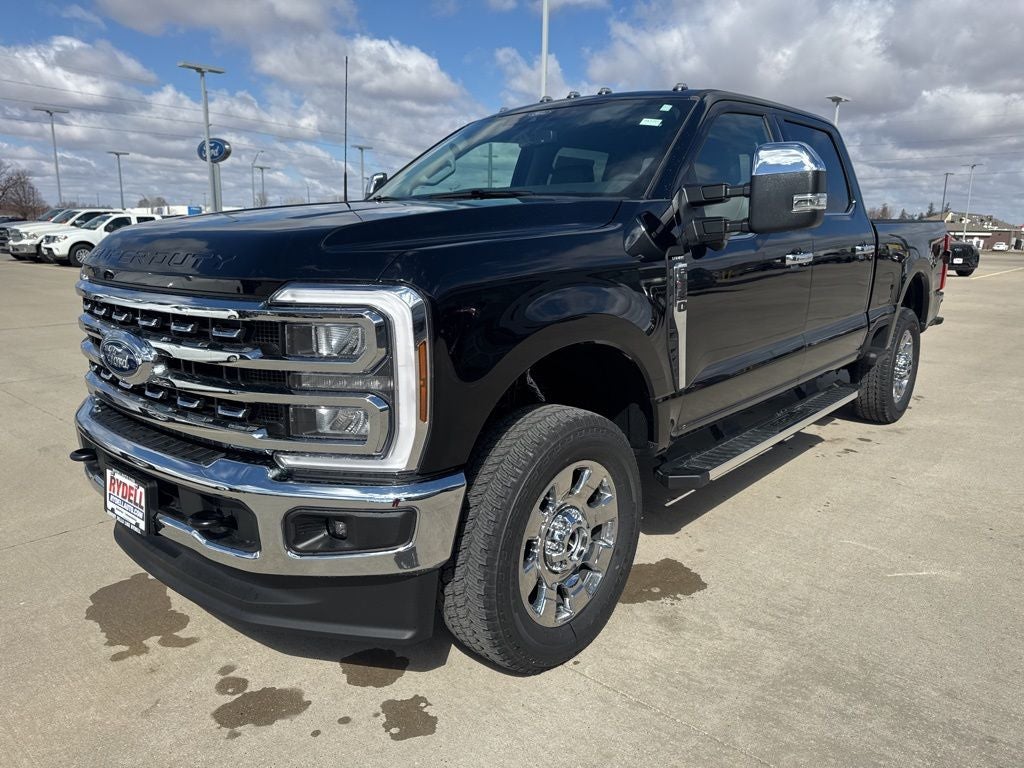 2026 Ford F-350SD F-350® Lariat®