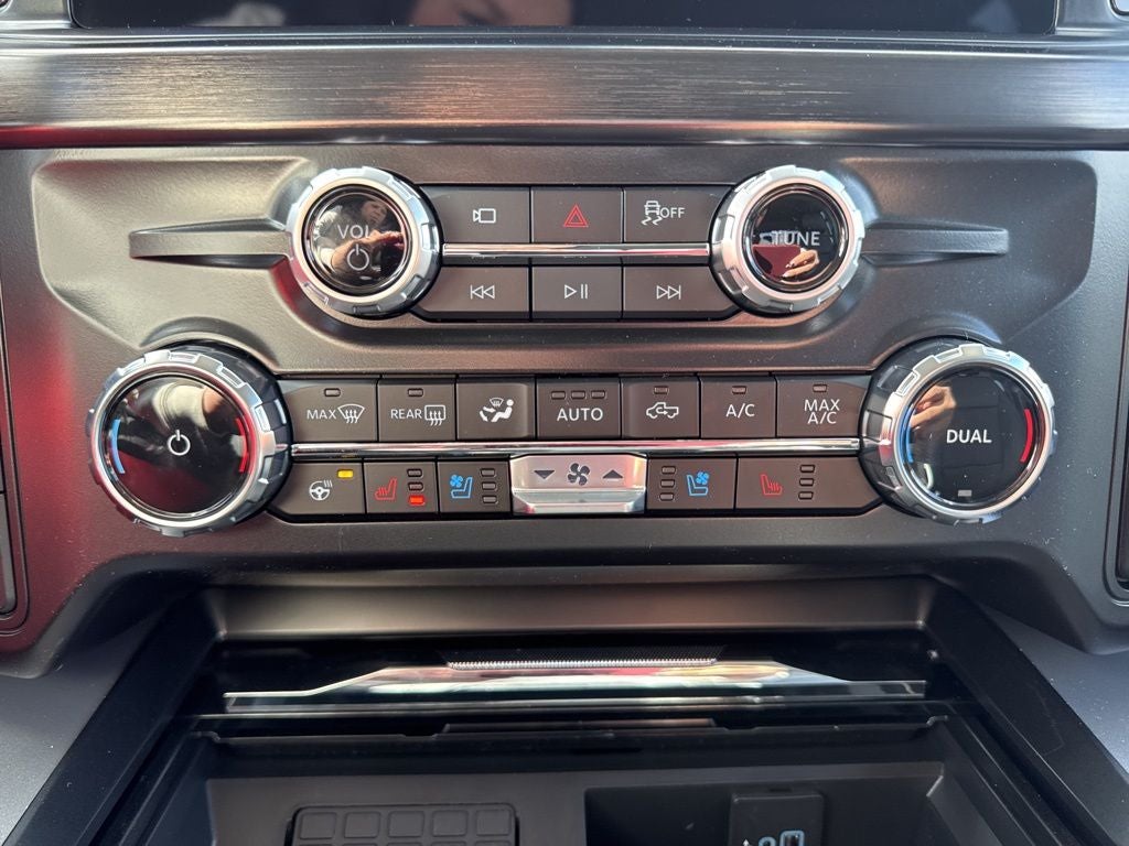 2026 Ford F-350SD F-350® Lariat®