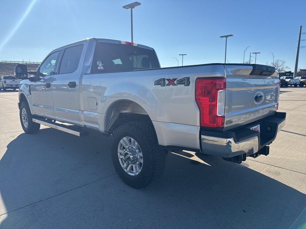 2017 Ford F-350SD XLT
