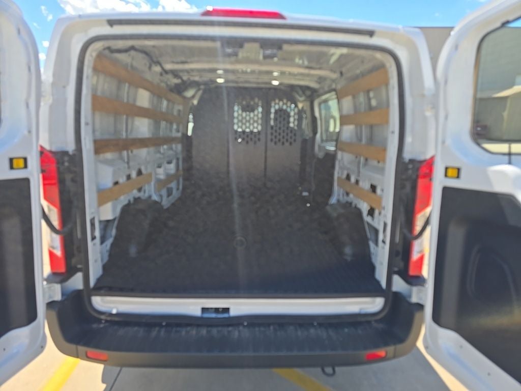 2025 Ford Transit-250 Base