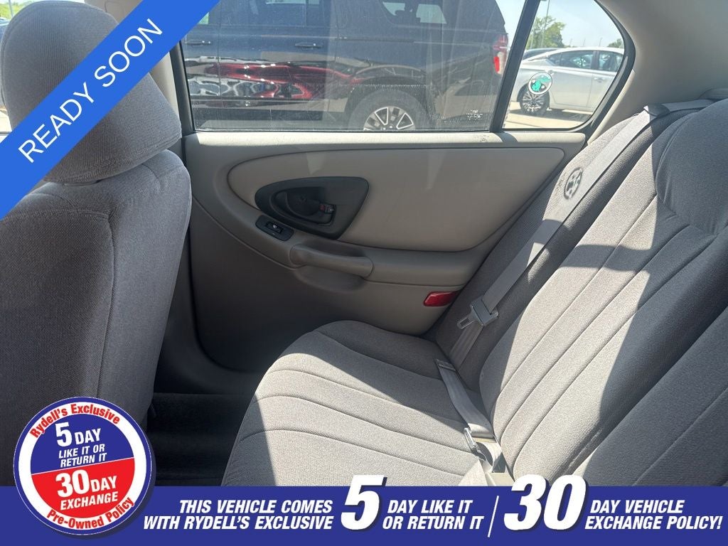 2003 Chevrolet Malibu Base