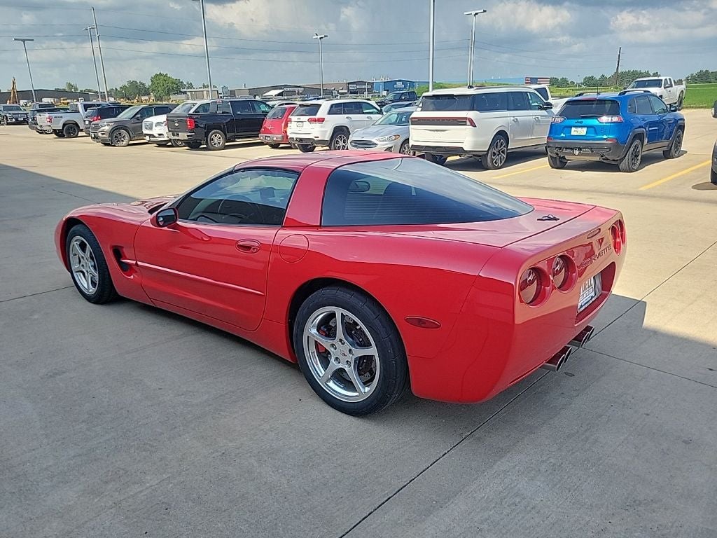 2000 Chevrolet Corvette Base