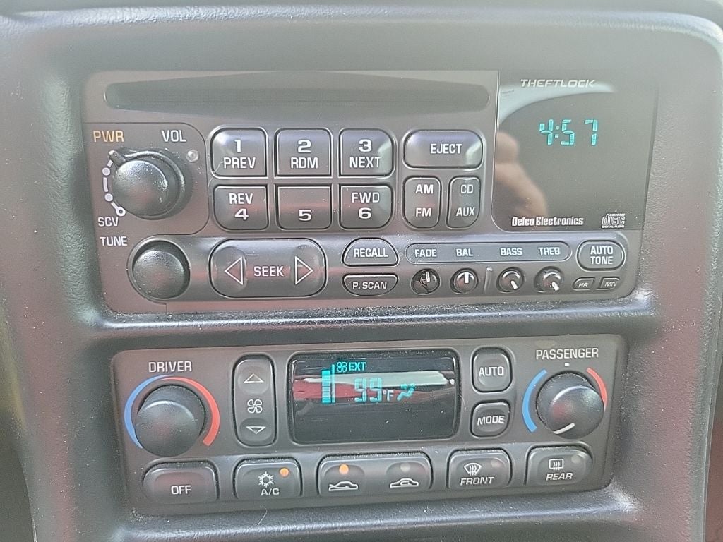 2000 Chevrolet Corvette Base