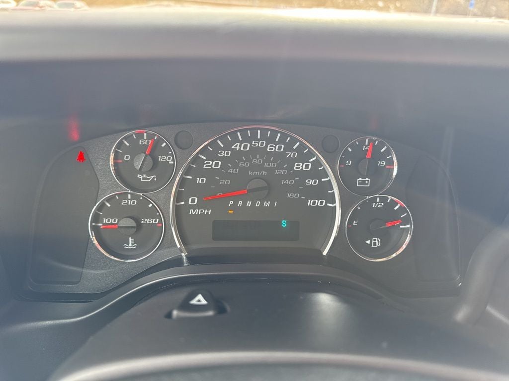 2025 Chevrolet Express 3500 LT Passenger