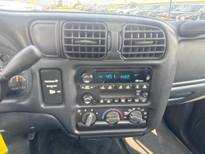 2003 Chevrolet S-10 LS