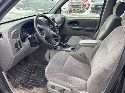 2004 Chevrolet TrailBlazer LS