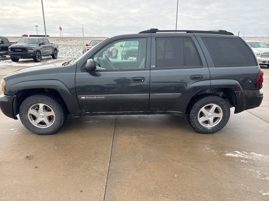 2004 Chevrolet TrailBlazer LS