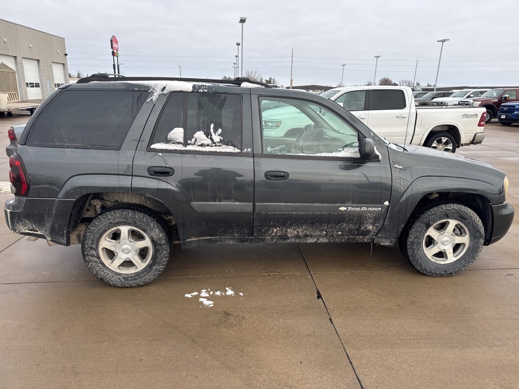 2004 Chevrolet TrailBlazer LS