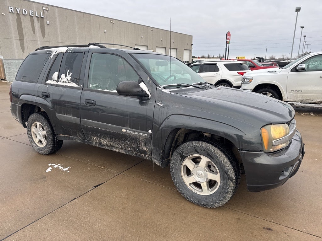 2004 Chevrolet TrailBlazer LS